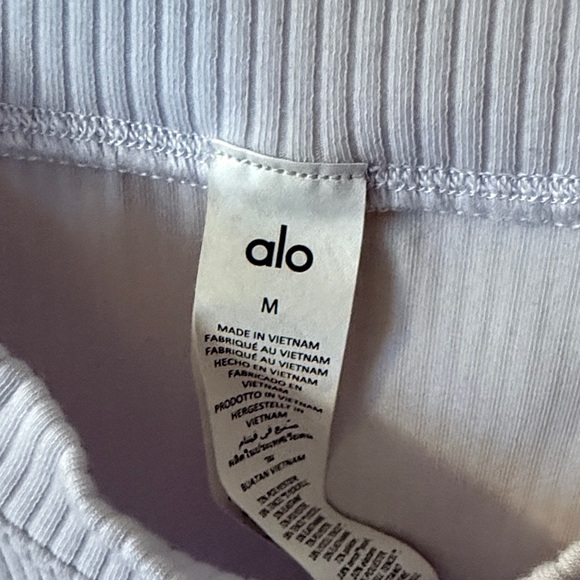 ALO Yoga Ribbed Tank - Picture 4 of 5